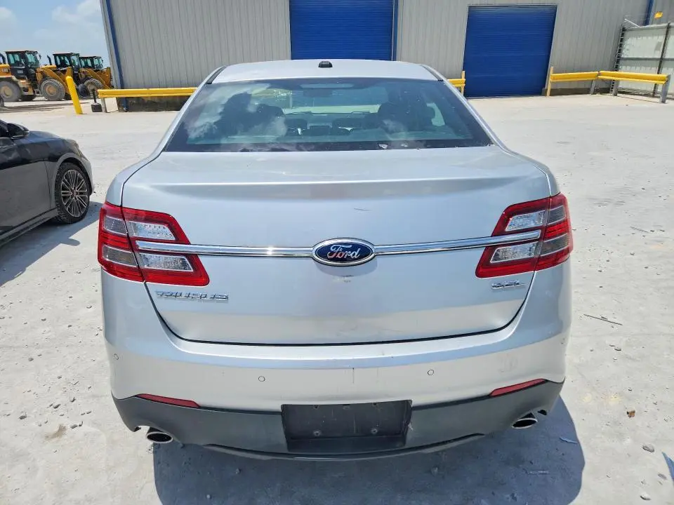 2013 FORD TAURUS SEL  