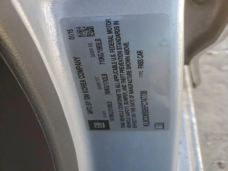 2015 CHEVROLET SPARK 1LT  