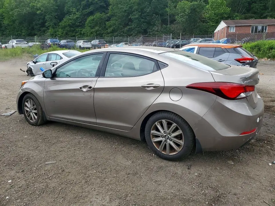 2015 HYUNDAI ELANTRA SE  