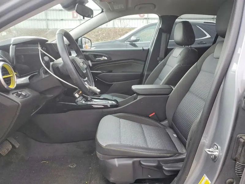 2025 CHEVROLET TRAX 1LT  