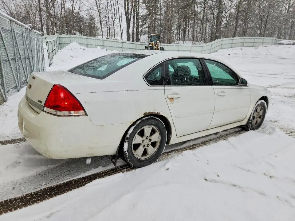 2011 CHEVROLET IMPALA LT  