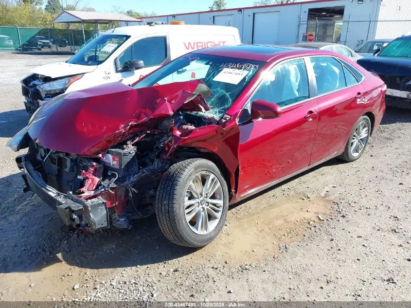 2016 TOYOTA CAMRY SE