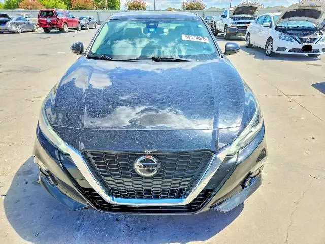 2019 NISSAN ALTIMA SV  