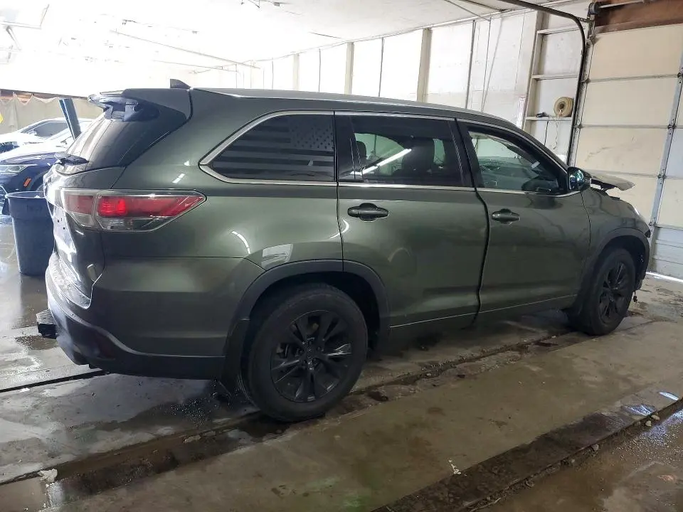 2015 TOYOTA HIGHLANDER XLE  