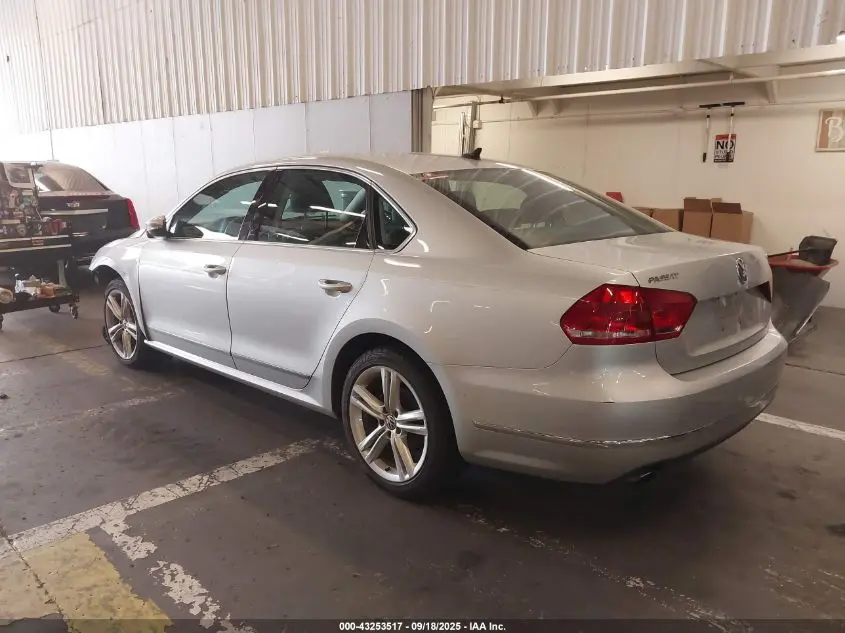 2012 VOLKSWAGEN PASSAT 3.6L V6 SEL PREMIUM