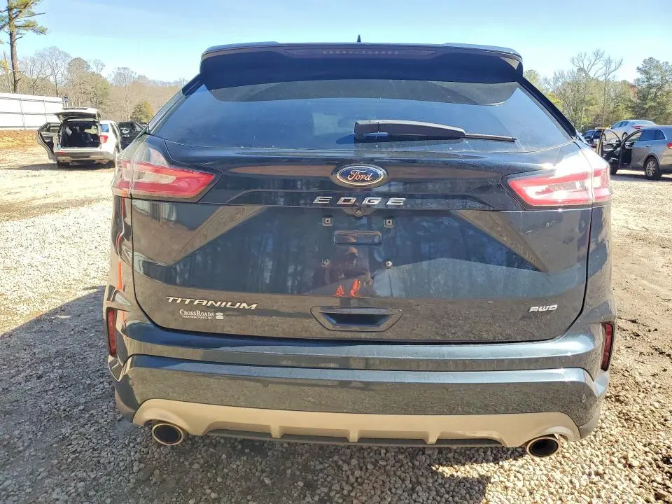 2022 FORD EDGE TITANIUM  