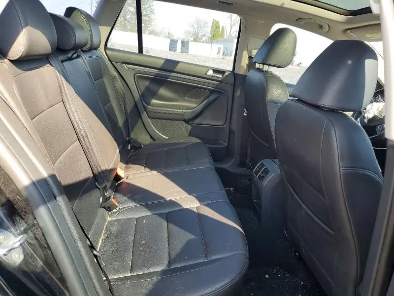 2013 VOLKSWAGEN JETTA S  