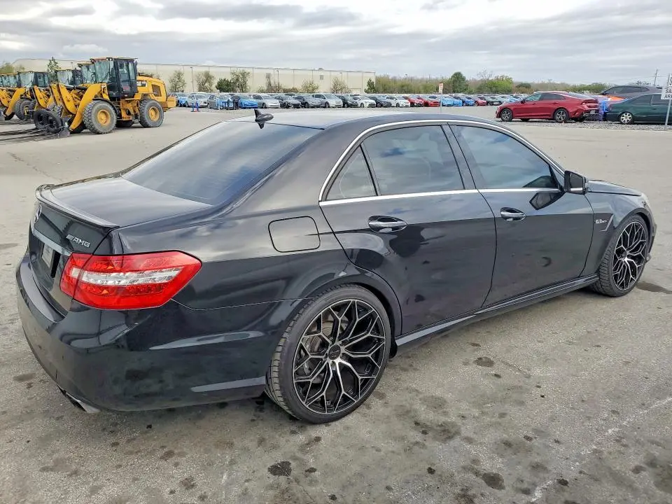2010 MERCEDES-BENZ E 63 AMG  