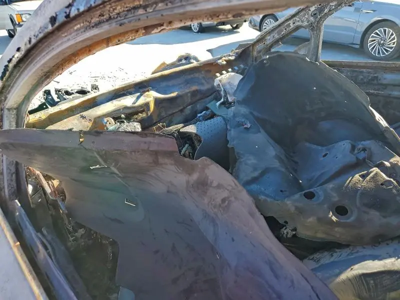 2013 NISSAN LEAF S  