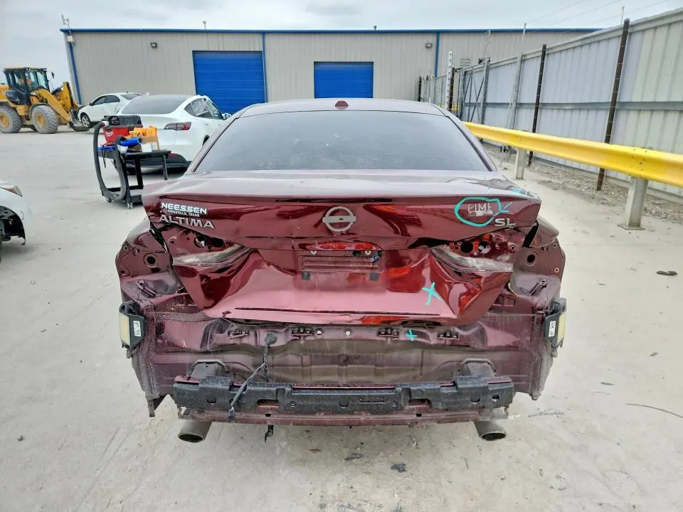 2023 NISSAN ALTIMA SL  