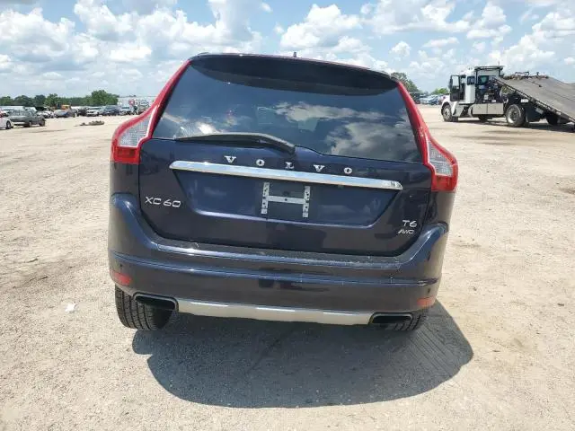 2016 VOLVO XC60 T6 PLATINUM  