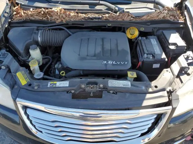 2014 CHRYSLER TOWN & COUNTRY TOURING  