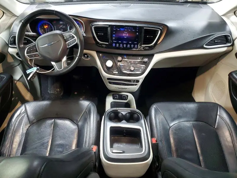2017 CHRYSLER PACIFICA TOURING L PLUS  