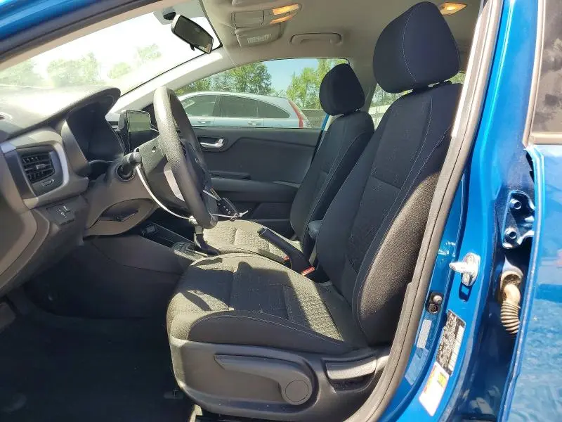 2022 KIA RIO S  