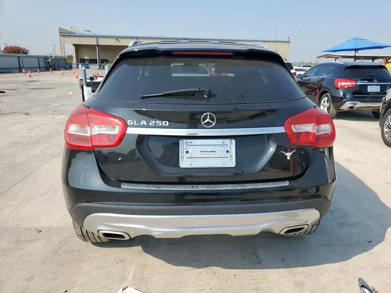 2017 MERCEDES-BENZ GLA 250  