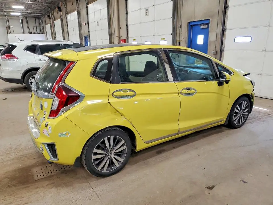 2016 HONDA FIT EX  