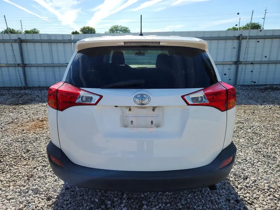 2014 TOYOTA RAV4 LE  