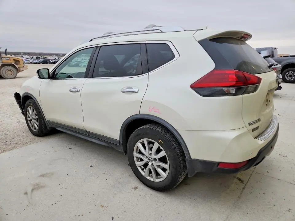 2020 NISSAN ROGUE SV  