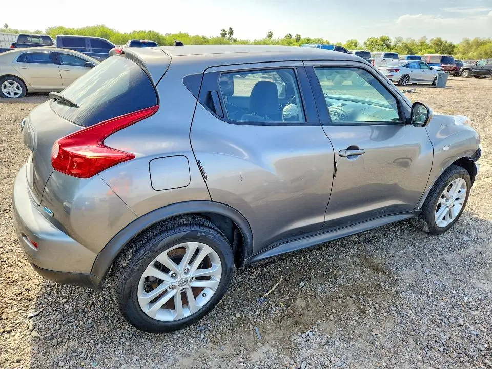 2013 NISSAN JUKE S  