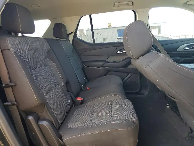 2019 CHEVROLET TRAVERSE LS  