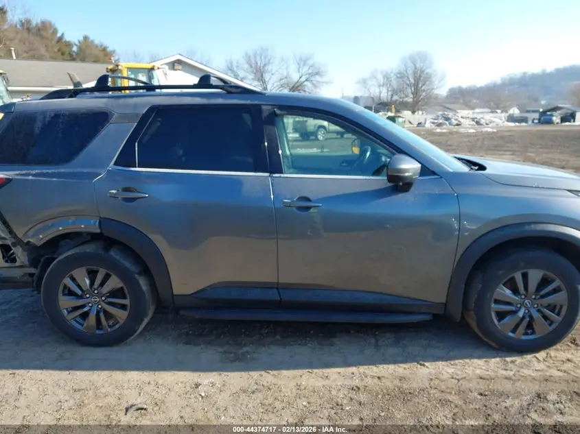 2022 NISSAN PATHFINDER SV 4WD