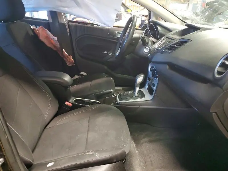 2015 FORD FIESTA SE  