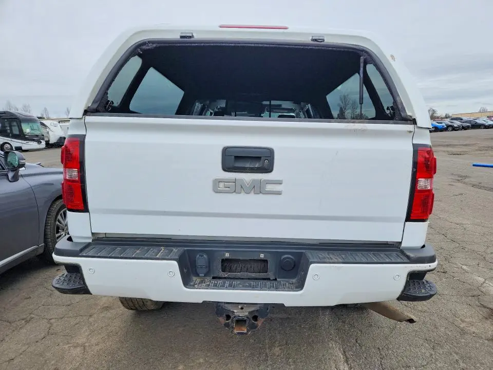 2017 GMC SIERRA K2500 SLT  
