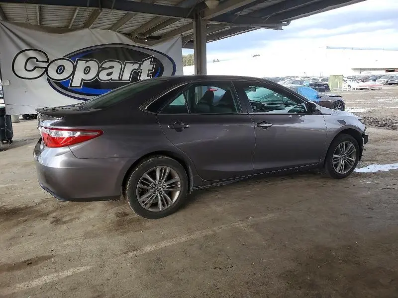 2015 TOYOTA CAMRY LE  