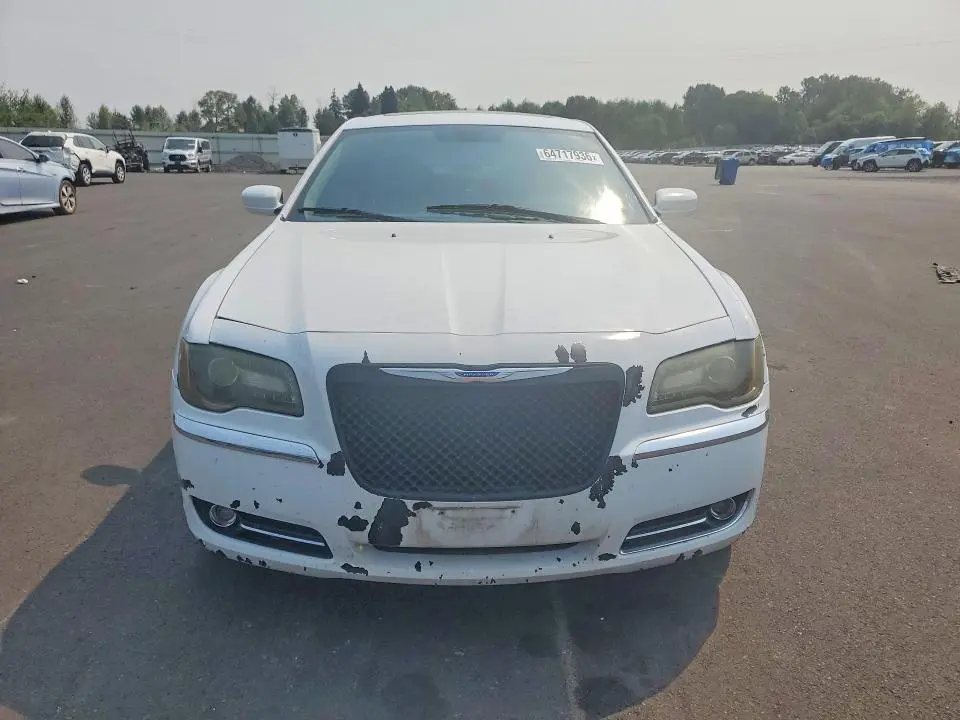 2013 CHRYSLER 300   