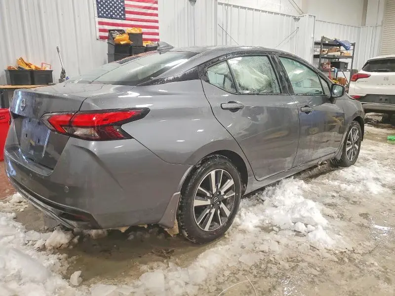 2025 NISSAN VERSA SV  