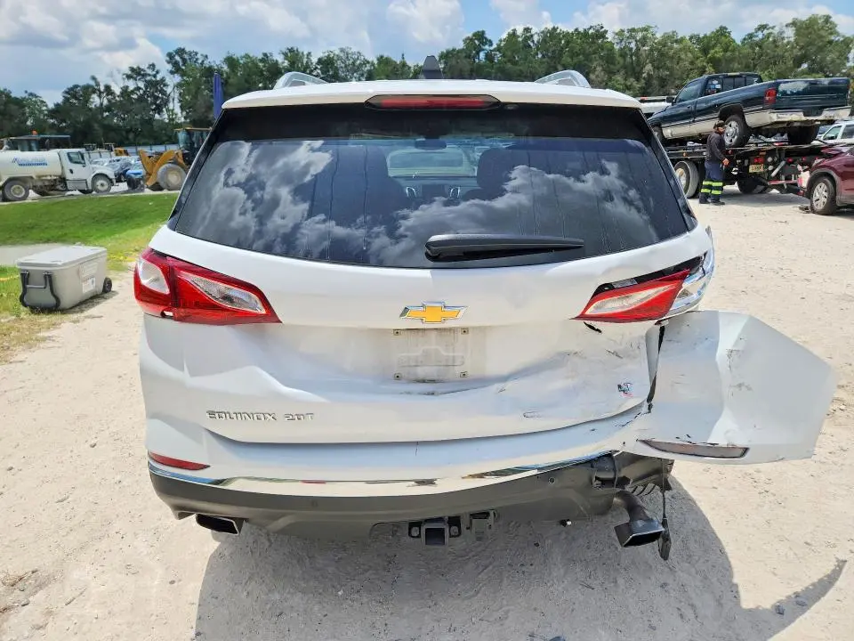2020 CHEVROLET EQUINOX LT  