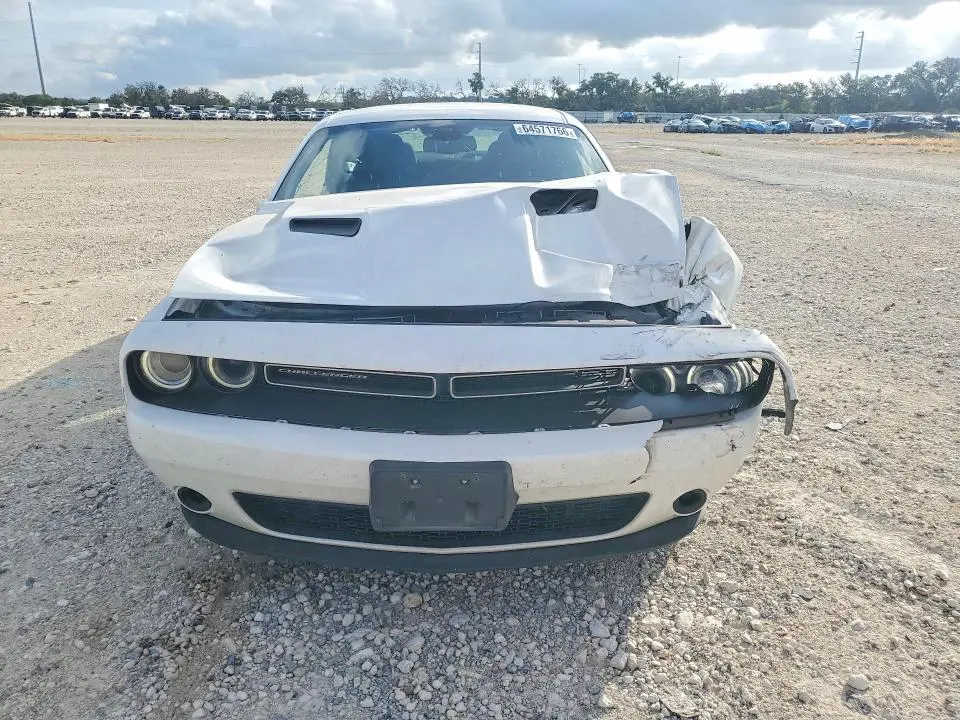 2023 DODGE CHALLENGER SXT  