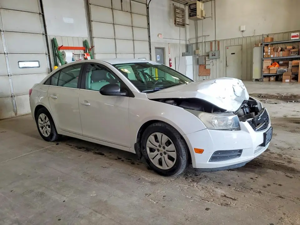 2012 CHEVROLET CRUZE LS  
