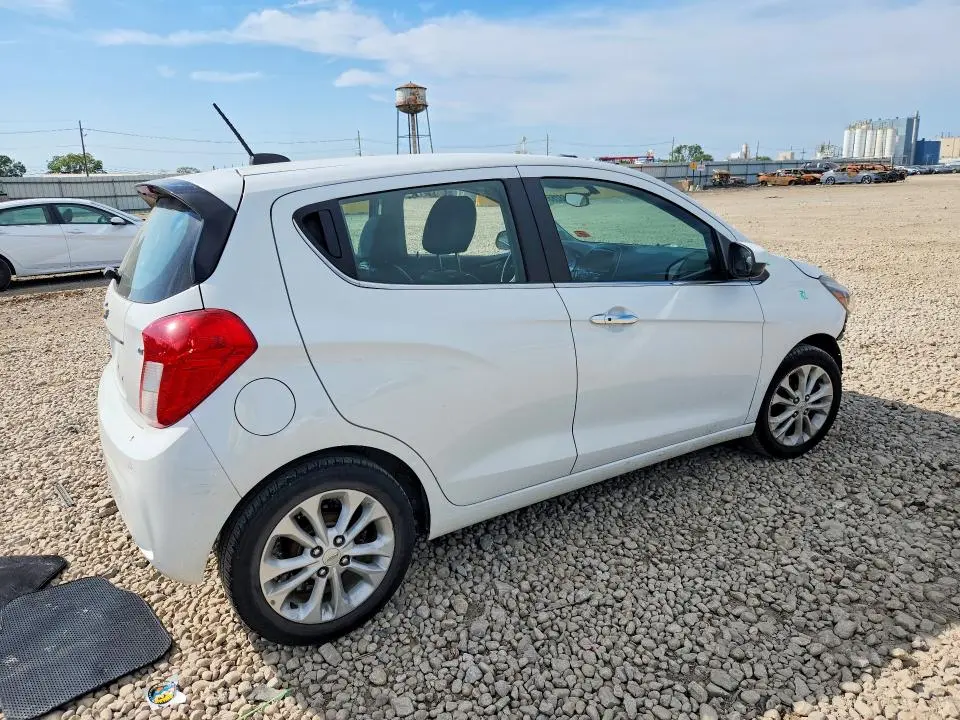 2020 CHEVROLET SPARK 2LT  