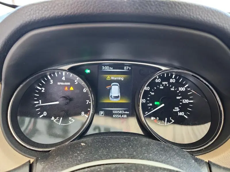 2016 NISSAN ROGUE SV  