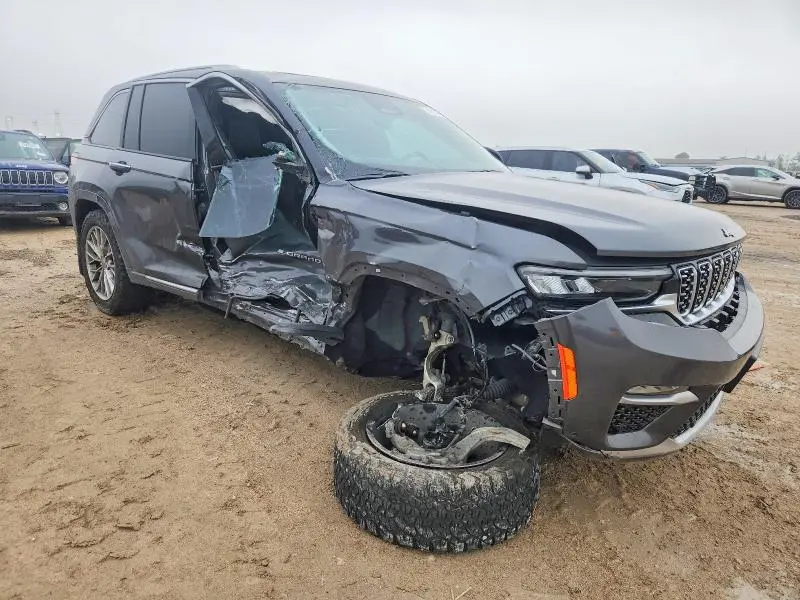 2022 JEEP GRAND CHEROKEE SUMMIT  