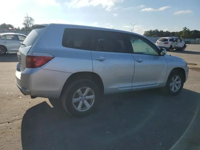 2010 TOYOTA HIGHLANDER