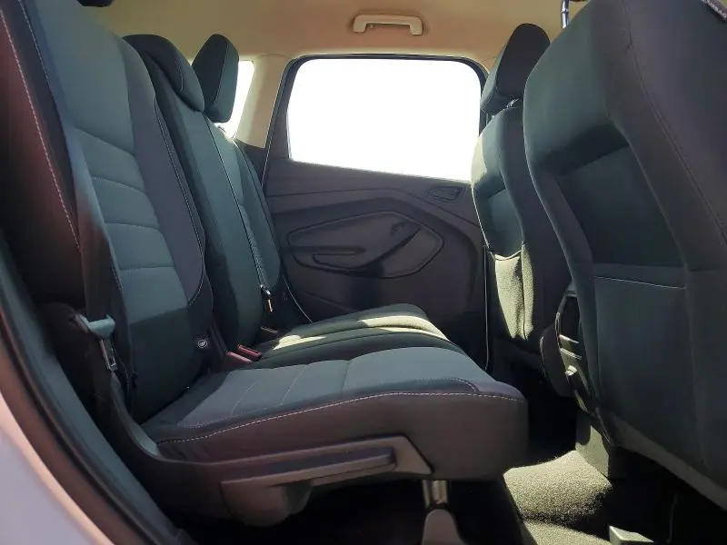 2017 FORD ESCAPE S  