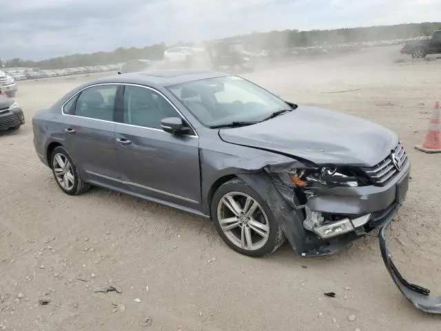 2013 VOLKSWAGEN PASSAT SEL  