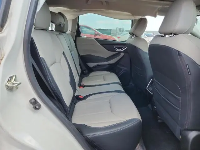 2022 SUBARU FORESTER LIMITED  