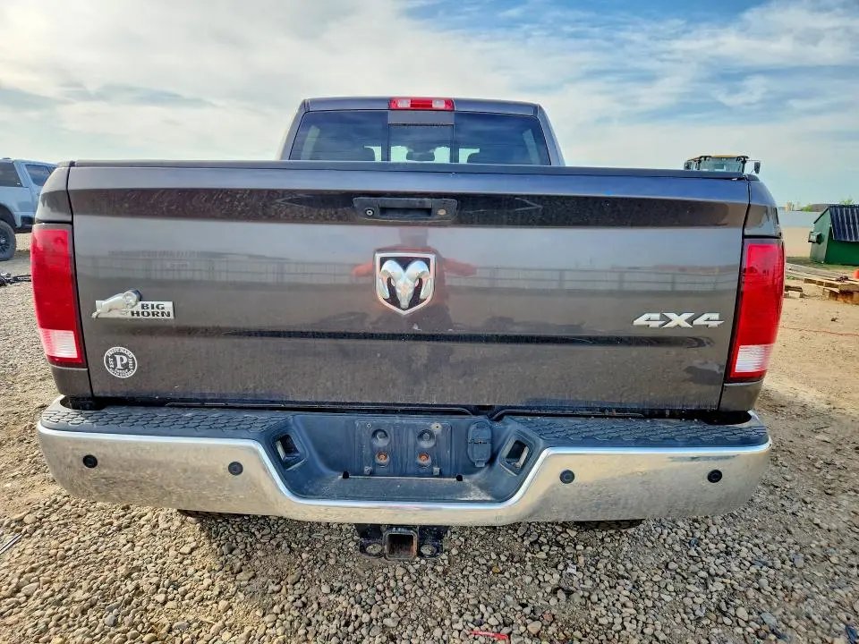 2016 RAM 2500 SLT  