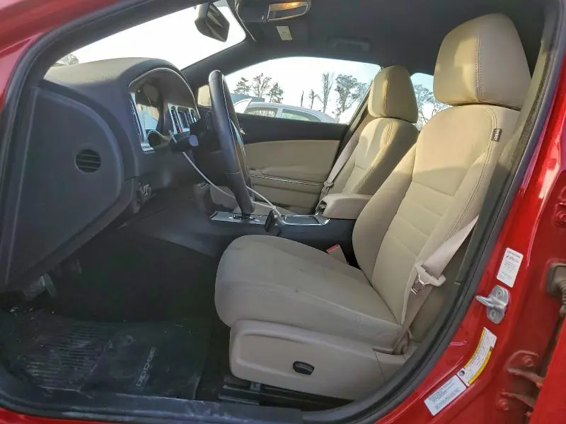 2012 DODGE CHARGER SE  