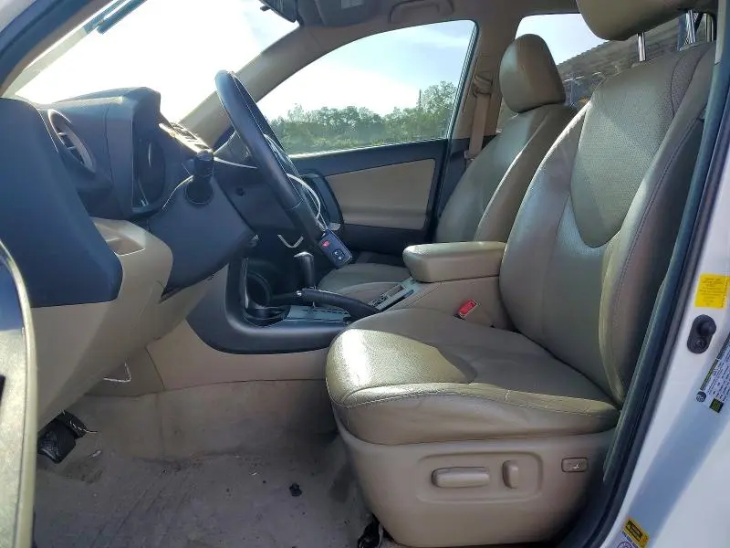 2011 TOYOTA RAV4 LIMITED  