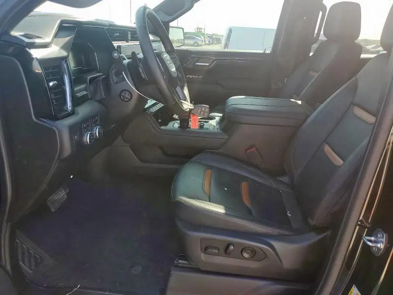 2023 GMC SIERRA K1500 AT4  