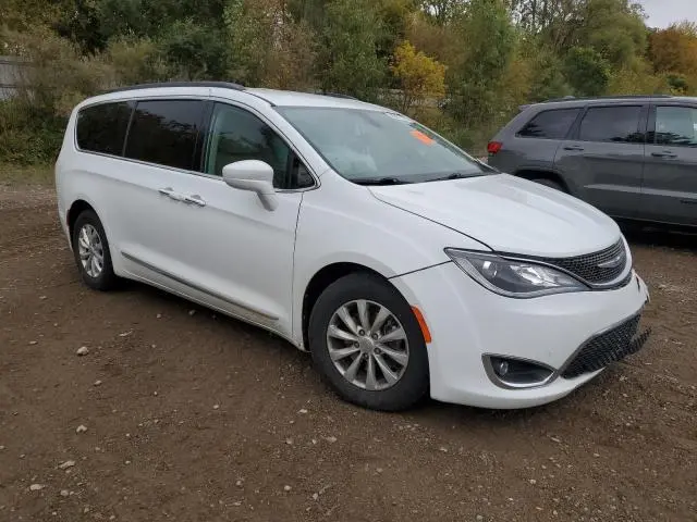 2017 CHRYSLER PACIFICA TOURING L  