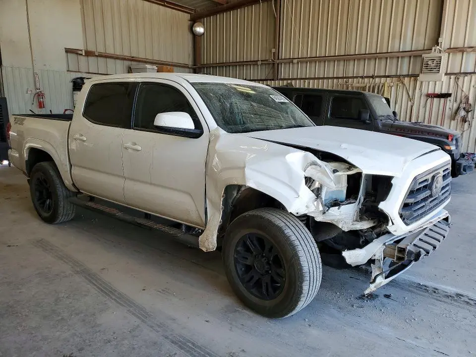 2019 TOYOTA TACOMA SR V6  