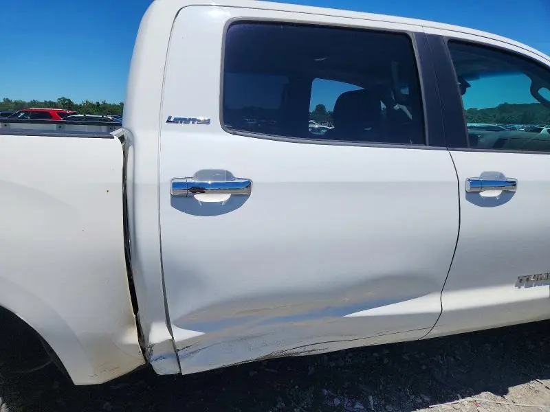 2012 TOYOTA TUNDRA CREWMAX LIMITED  