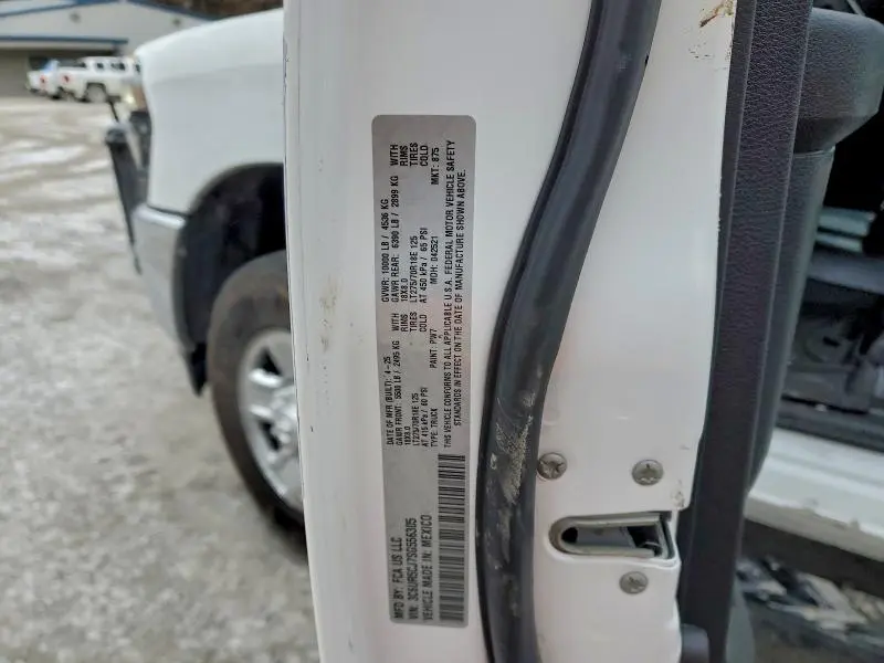 2025 RAM 2500 TRADESMAN  