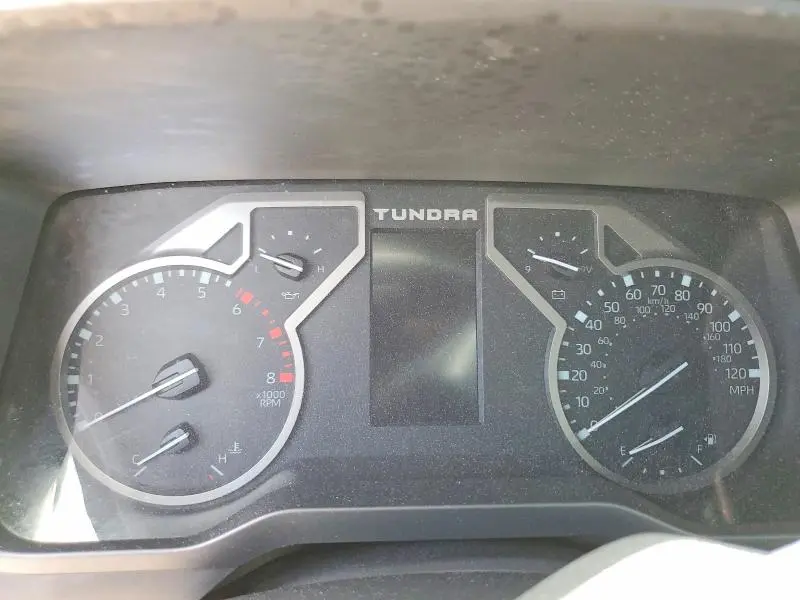 2025 TOYOTA TUNDRA SR5  