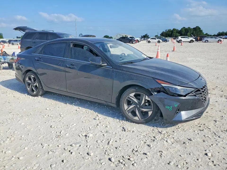 2022 HYUNDAI ELANTRA LIMITED  